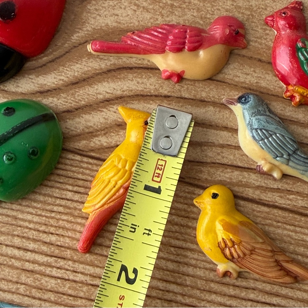 Lot Of Vintage Magnets - Birds, Ladybugs, Animals & Kim Casali Los Angeles Times - Picture 16 of 16
